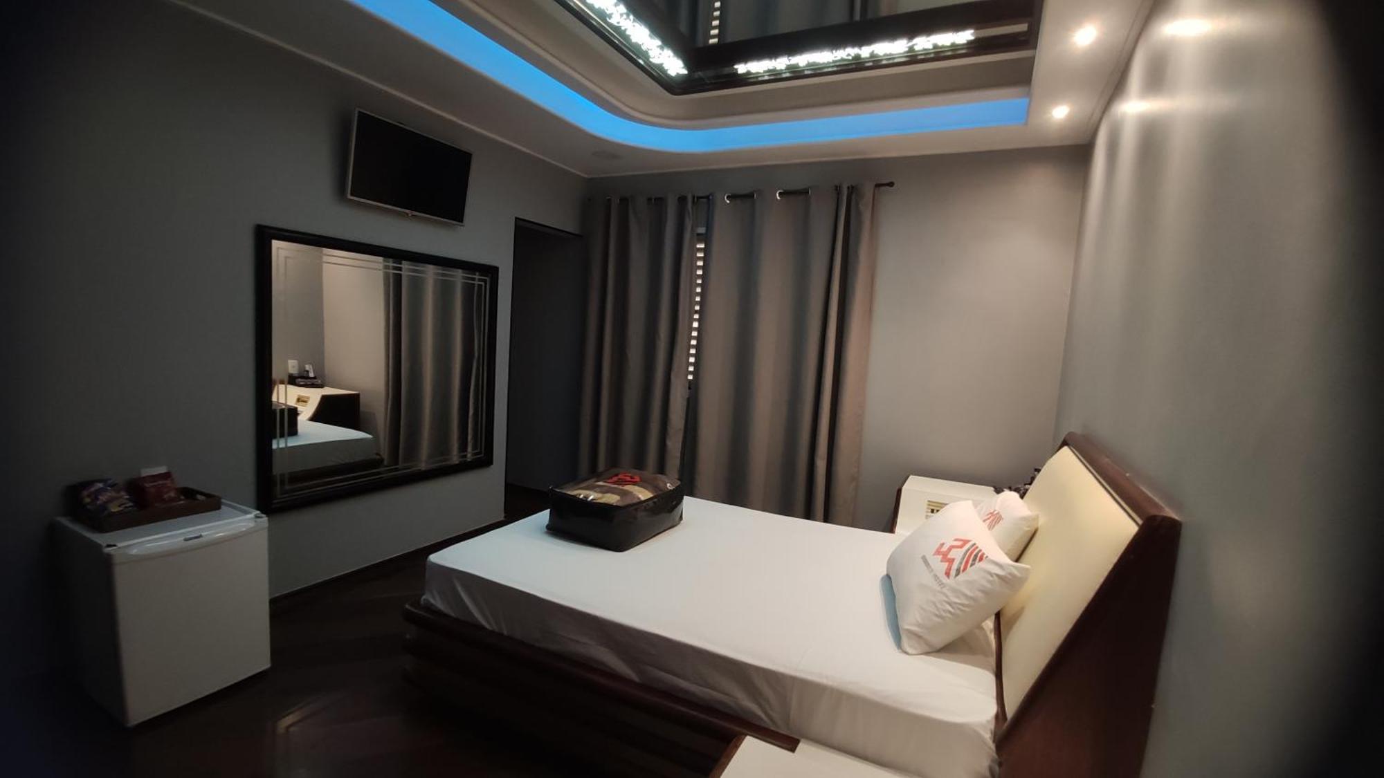 Bruhmom Motel Валиньос Екстериор снимка